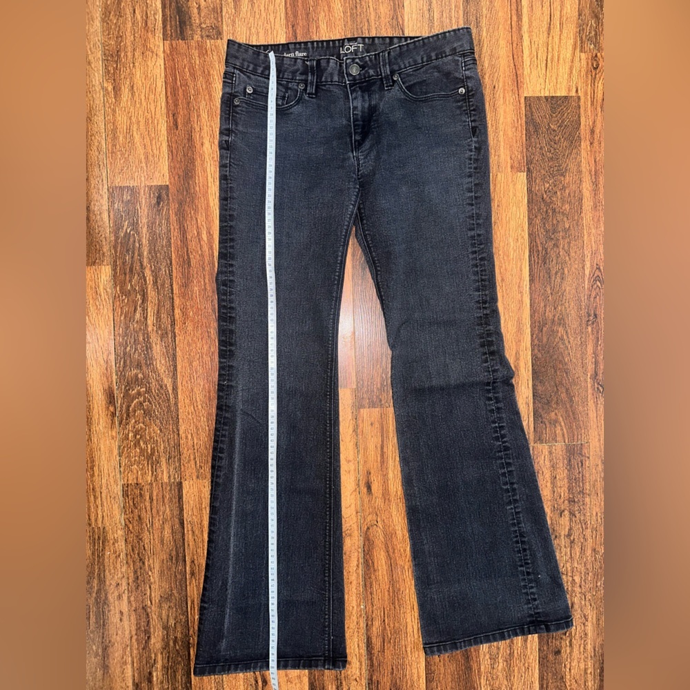 LOFT Women's Dark Wash Skinny Jeans - Picture 2 of 7